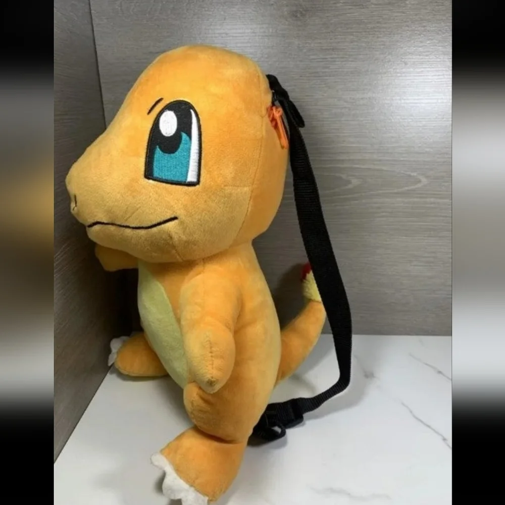 Charmander Backpack - Picture 7 of 14